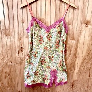 Victims Secret pink lace floral print slip